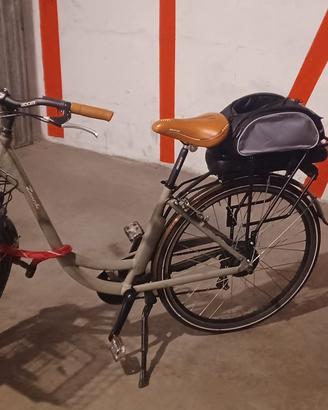 BICICLETTA ELETTRICA DONNA