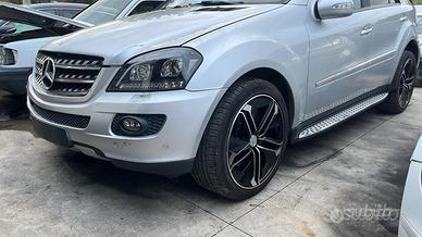 Mercedes ML 2007 V8 diesel motore rotto