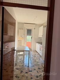 Rimini annuale con garage e balcone