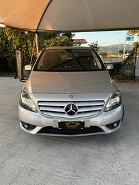 Mercedes 1.5 diesel 109CV AUTOMATICA FINE 2014