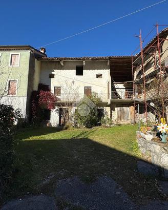 RUSTICO A TARZO