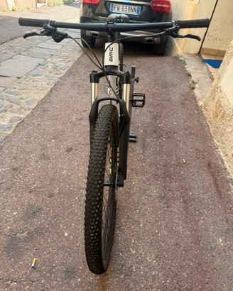 bici bmc 29
