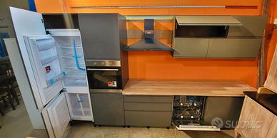 Cucina da cm.360 nuova completa di elettrodomestic