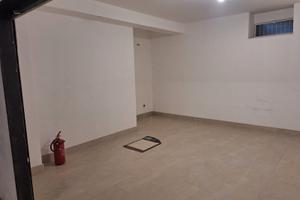 GARAGE 20 Mq Scogliera