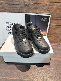 Nike Air Force 1 Black