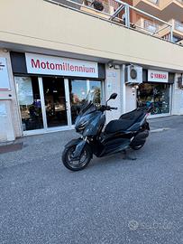 Yamaha X-Max 300