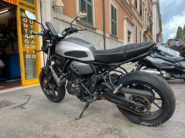 Yamaha xsr 700 abs