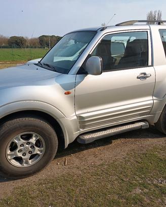MITSUBISHI Pajero 2.5 TDI 3p. GLX