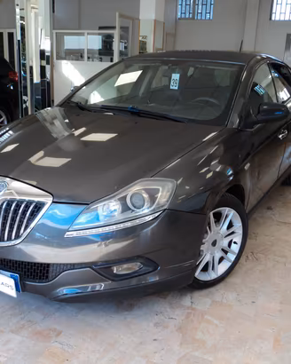 Lancia Delta 1.6 MJT DPF Platino