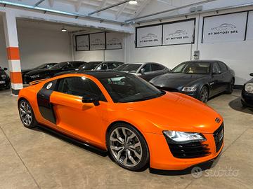 Audi R8 4.2 V8 FSI quattro R tronic - tagliandi ST