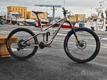 Transition Patrol 2023 alloy custom Ohlins Tg. L