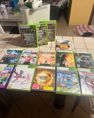 Xbox 360 + Controller + Mega Lotto 14 Giochi