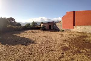 Terreno edificabile di 700 mq con vista panoramica