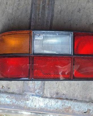 FARO POSTERIORE SINISTRO PORSCHE 924-944 COUPè-
