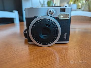 Fuji Instax mini 90