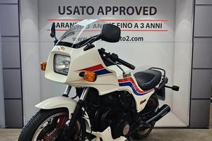 Kawasaki GPZ 750