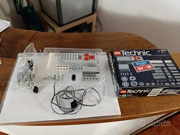 LEGO Technic 8720 Motor Set 9V (1991)