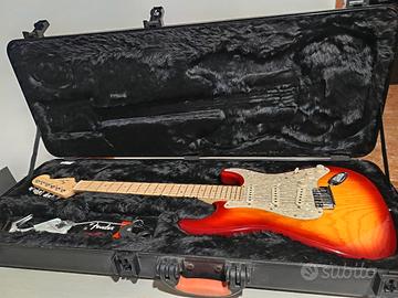 American Deluxe Ash Stratocaster 