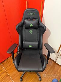 Sedia gaming razer