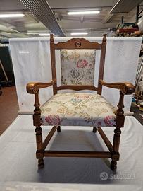 Poltrona vintage in legno e

tessuto