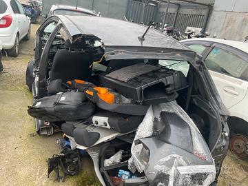 TOYOTA YARIS HYBRID 2019 HYBRID 1NZ PER RICAMBI