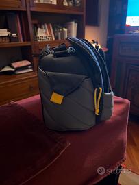 Borsa tracolla CASE LOGIC"