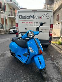 Vespa 310 GTS hpe Super Sport