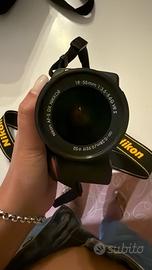 Macchina fotografica Nikon d3200