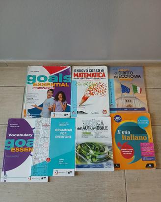 Libri 1^ e 2^ carrozzeria scuola ABF Curno