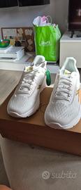 scarpe sportive