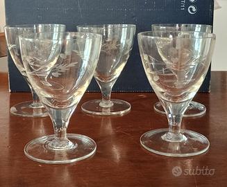 5 bicchieri a calice con incisione vintage 
