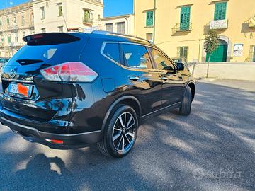 Nissan xtrial tekna full tagliandi certificati 
