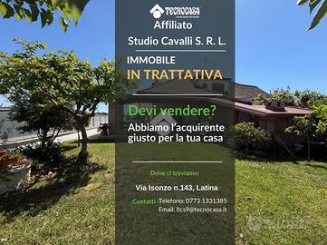 PORZIONE DI BIFAMILIARE A LATINA