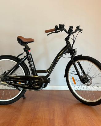 Bici elettrica città taglia 55/57