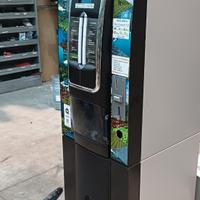 Distributore automatico solista necta