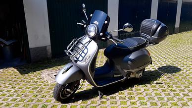 vespa 300 super sport