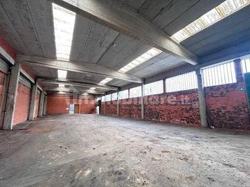 Immobile di 5000 m² a Valdilana