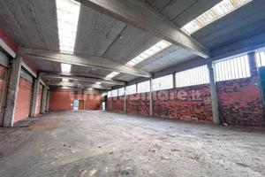 Immobile di 5000 m² a Valdilana