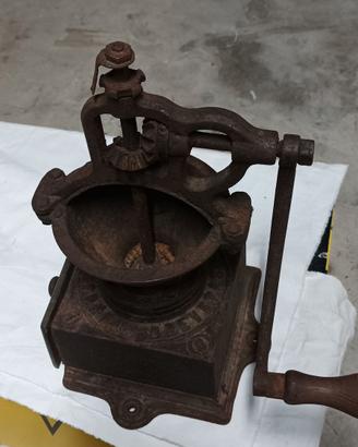 Macina caffè secolo scorso