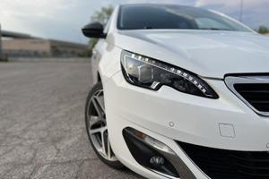 Peugeot 308 Diesel anno 2014