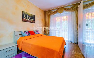 AMPIO 3 LOCALI DI 105 MQ CON DUE BALCONI E CANTINA