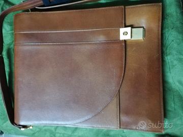 Borsa portadocumenti a tracolla in pelle