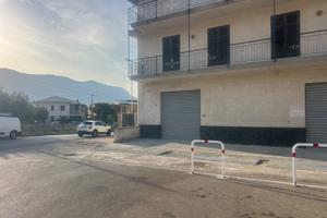 locale commerciale