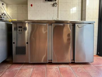 Tavolo Refrigerato Professionale in Inox (Frigo) - Elettrodomestici In  vendita a Monza e della Brianza