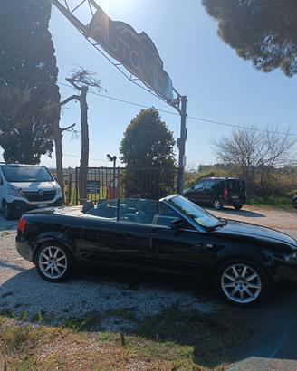 Audi A4 Cabriolet 2.5 TDI Manuale X Commercianti