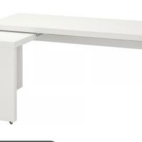 Scrivania ikea con piano scorrevole