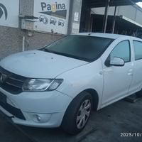 DACIA SANDERO 1.2 B 2013 D4FF7  PER RICAMBI