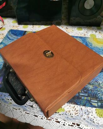 Cofanetto vintage anni 70 con 45 giri 