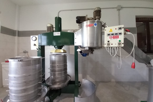 Frantoio oleario a freddo. Agrimec Valpesana