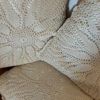 Cuscini con pizzo